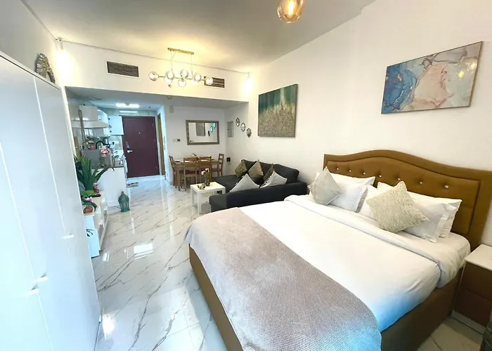 Diamond Crown - Studio Holiday Apartment In Dubai Marina