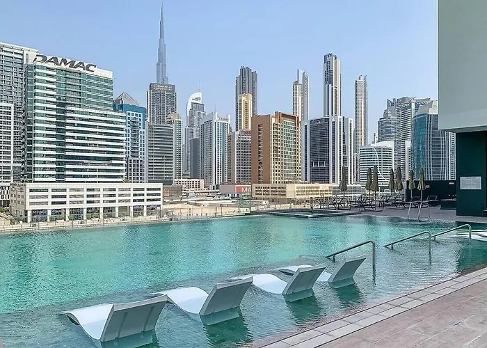 Glamorous 2 Bedroom Apartment I Panoramic Views - Business Bay I Free Wi-Fi, Parking, Gym And Pool I By Meerak