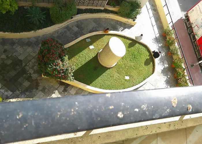 Ruby Star Hostel Dubai G P-34567