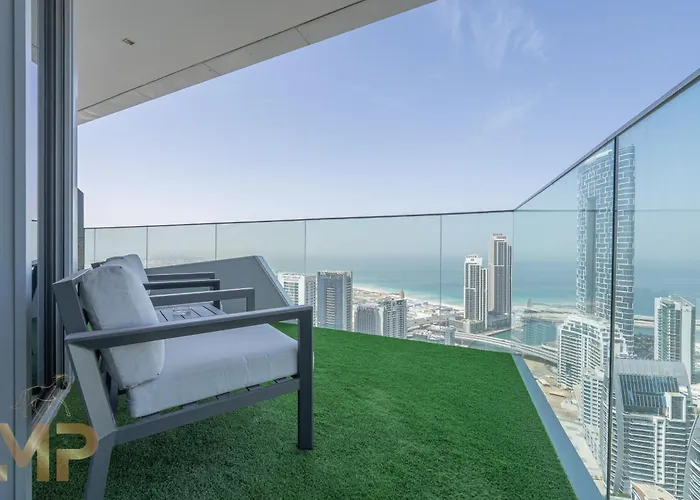 Marco Polo - Surreal Sea, Marina & Dubai Eye View On High Floor