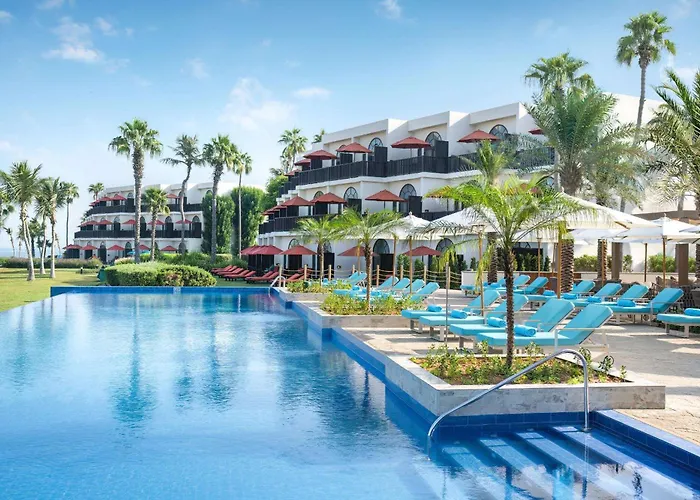 Ja The Resort - Ja Palm Tree Court, Dubai