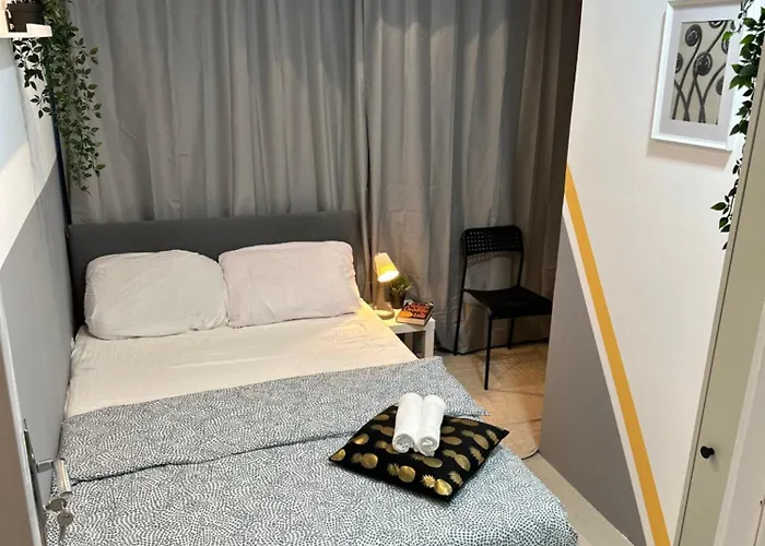 Double Partition Room In Al Barsha 1 Nearest To Metro