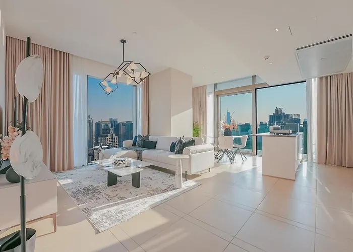 Luxe Living: Spacious Waterfront 2Br In Marina Gate