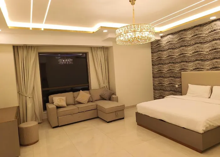 Usmans 5 Bedroom Apartment At Jbr Walk Rimal On The Beach 2750 Sft Huge