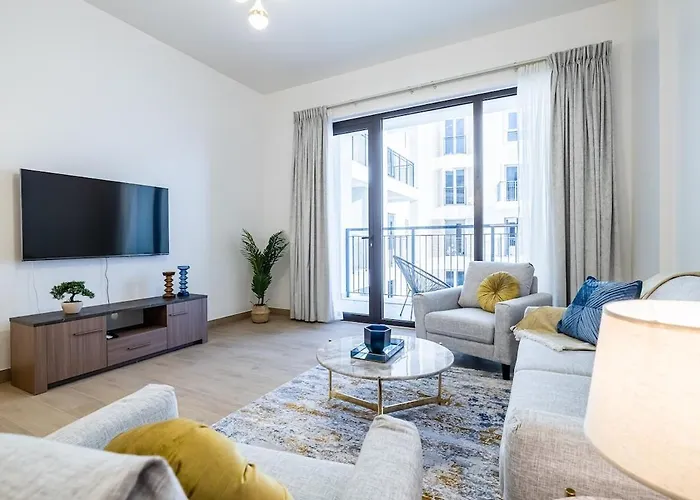 1Bdr Apartment In La Mer With Sea View