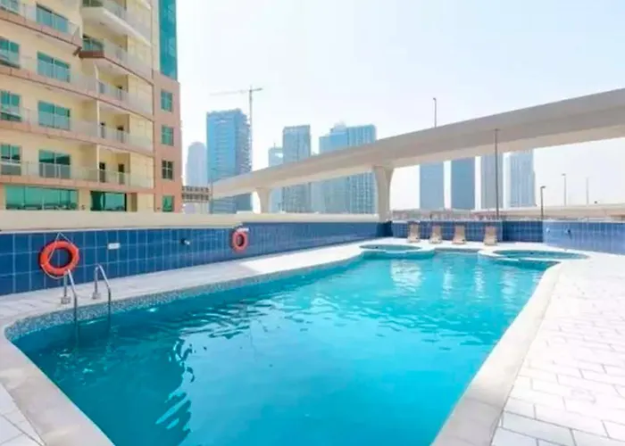 Urban Caves - Modern Apartment Steps From The Walk Jbr