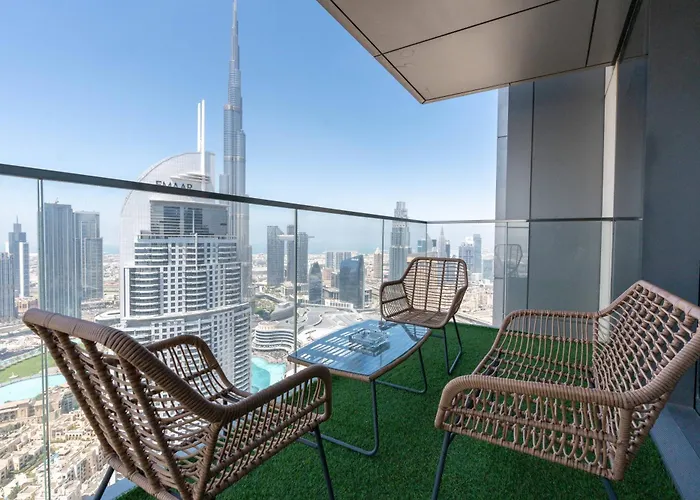 Lux Apt-Burj View Opp. Dxb Mall
