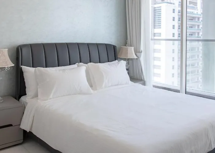 Aws Holiday Homes - Luxury Living Besides Canal