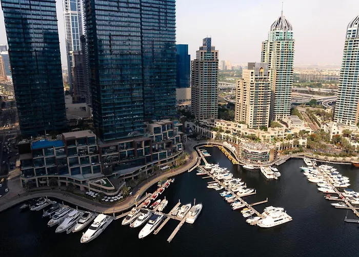 Dubai Marina - Elegant Design 1Bhk Apartment - Iris Blue