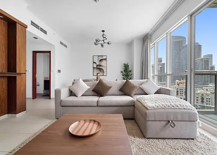 Spacious 1 Bedroom Apartment Near