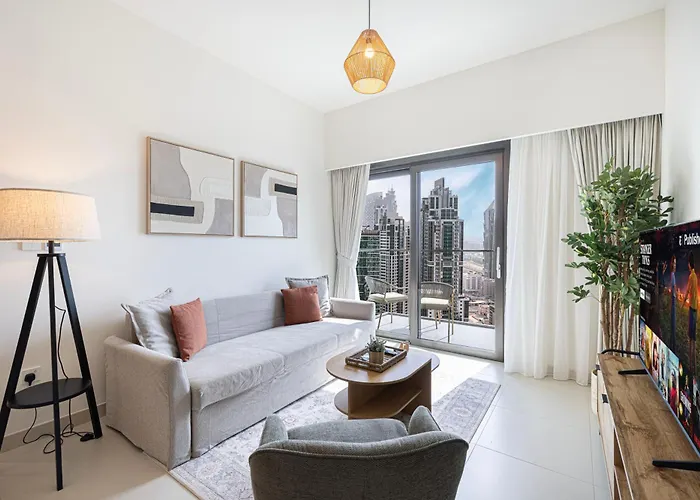 Luxury Minimalistic Apartment In Downtown Dubai Opposite Burj Khalifa & Dubai Mall