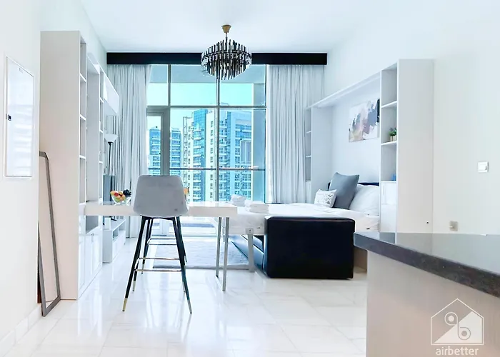 Chic Studio Retreat In Business Bay Dubai