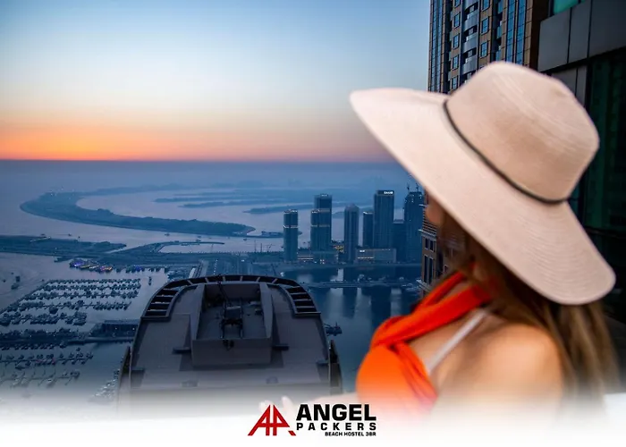 Angel Packers Stay With Seaview In Marina Walk