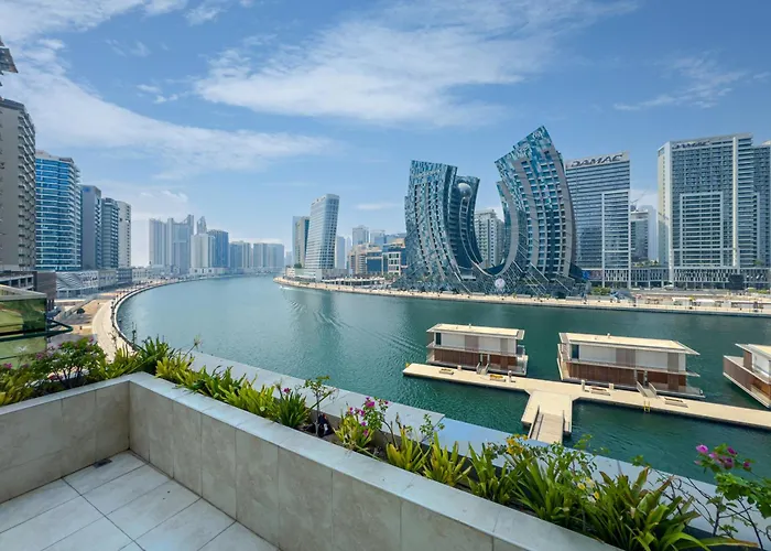 Savis Homes Iconic Stay In Prime Location