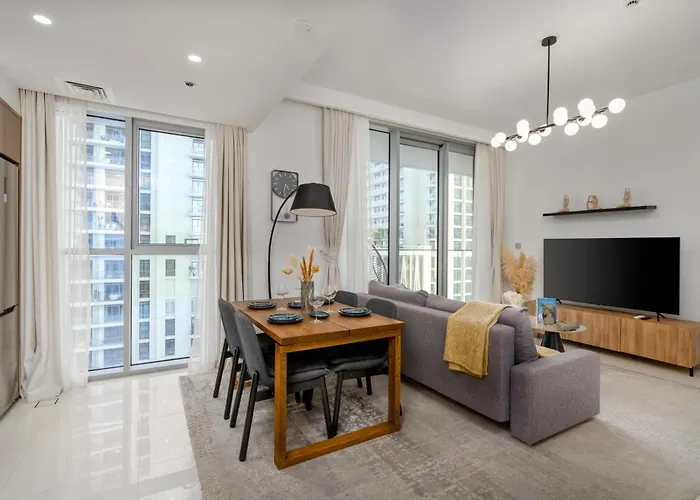White Sage Sun And Sand 1Br At Beach Isle Emaar Beachfront