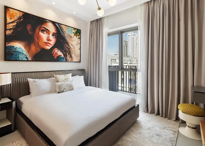 Dubai Creek Poolside View Apartment - By Dustay