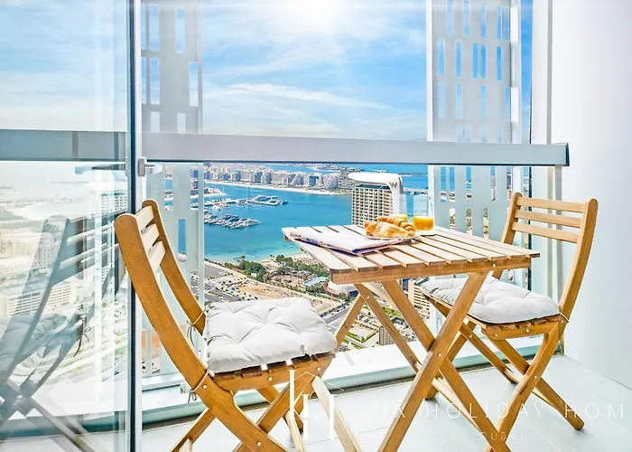 Lux Cayan Superior Suite 3 In Dubai Marina