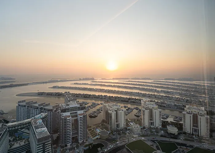 Escape24 Stunning 1Br Panoramic Sea View Palm Tower Palm Jumeirah Dubai