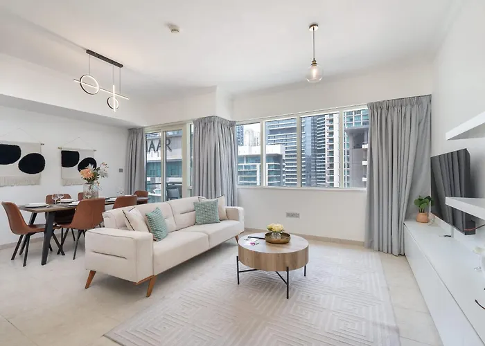 Classy 1Bedroom Apartment In Dubai Marina