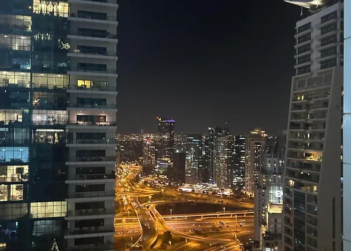 Marina Pinnacle Entire 1 Bed Room Apartment Top Floor View Dubai Marina