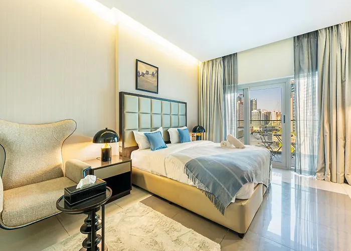 Modern Stay In Business Bay Hub