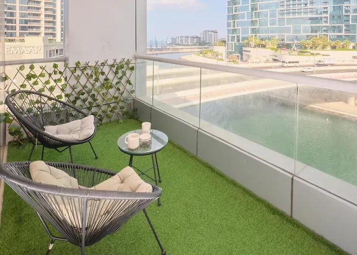 Wonderful Two Bed Room With Full Marina View