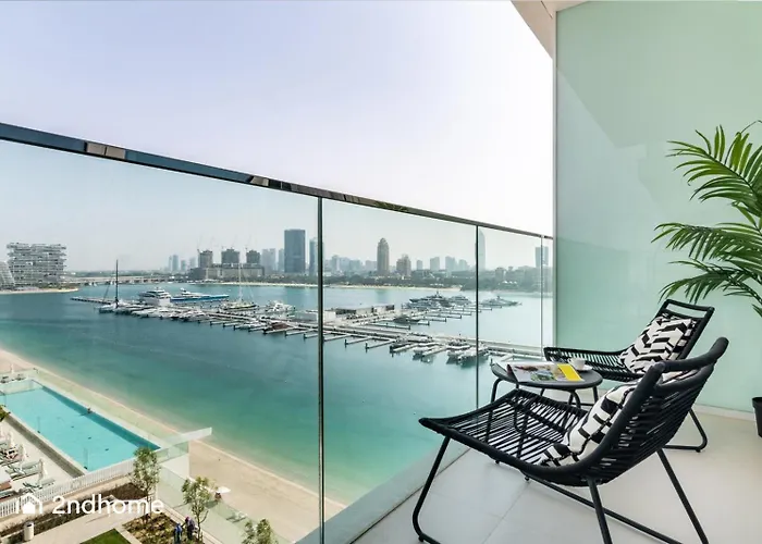 Sophisticated 1 Bedroom With Breathtaking Sea View