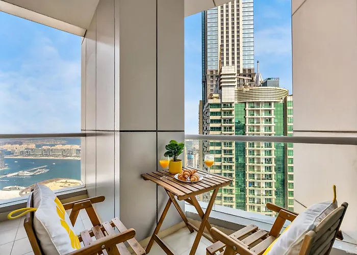 Need To Relax Come Here 2Br Apartment Marina