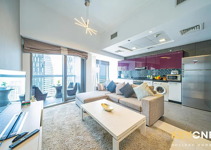 Lavish One Bedroom With Amazing Sun Deck & Pool