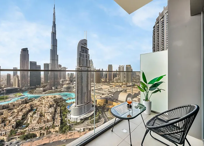 Burj Royale 3 Bedroom Full Burj Khalifa Fountain View