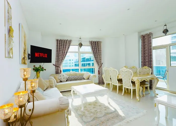 3 Bedroom Luxury Suite Apartment Near Jbr Beach