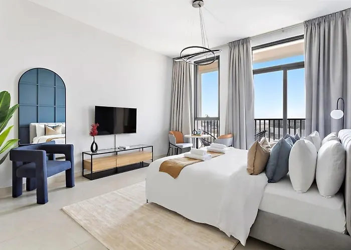 Silkhaus Luxury Studio Near Dubai Sport City