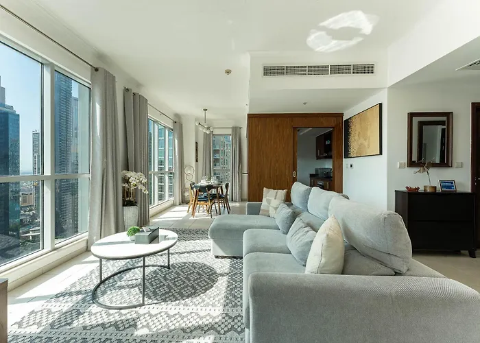 Superb 1-Bedroom Apartment With Full Burj Khalifa View - 5-Min Walk To Dubai Mall