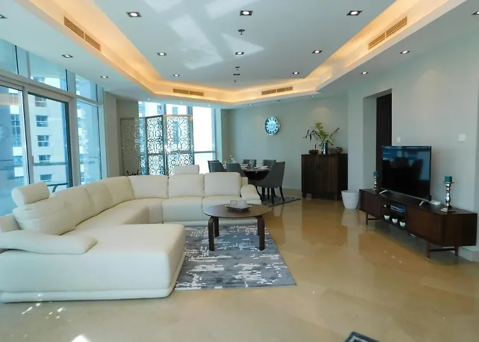 Luton Vacation Homes - The Marina Torch - Sea View - 64Ab07