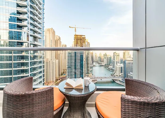 Icon Casa Living - Bay Central Tower