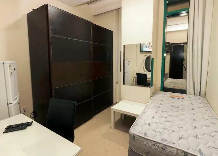Nice Single Rooms For Girls In Dubai 305