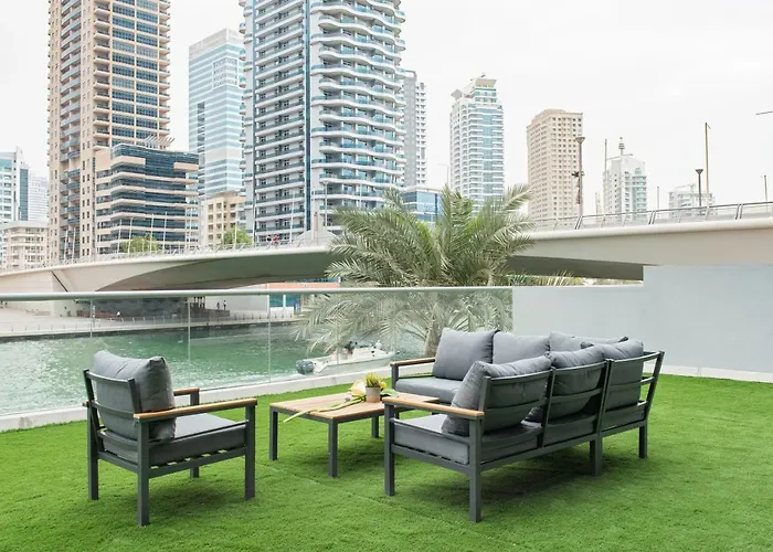 Boutique Living - Dubai Marina Wharf 2