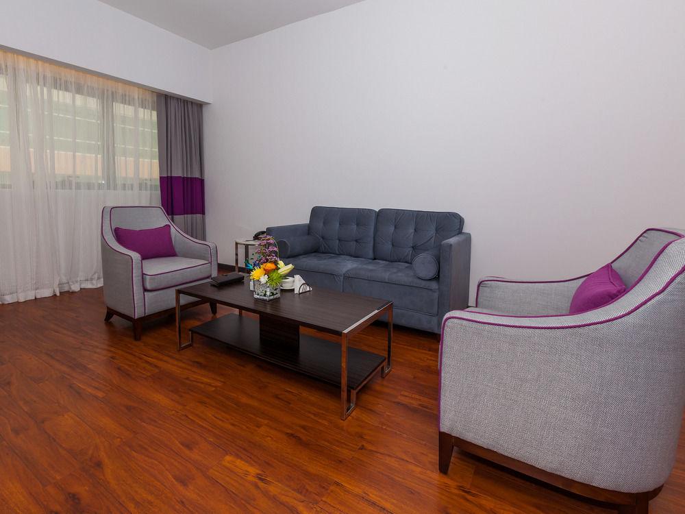 Hotel Howard Johnson Plaza By Wyndham Deira