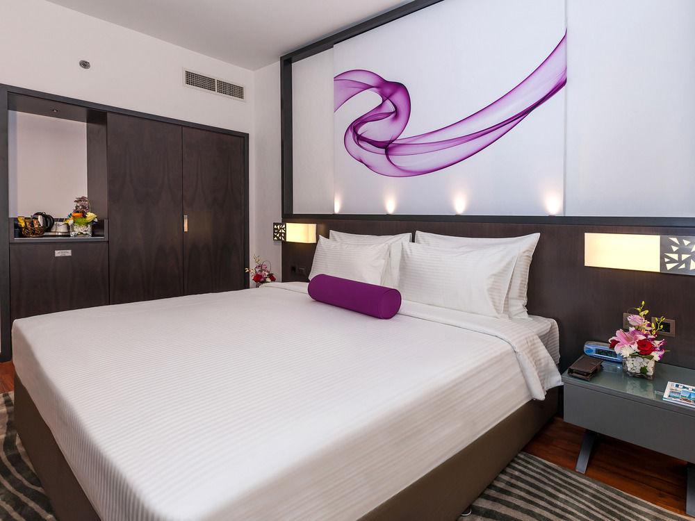 Howard Johnson Plaza By Wyndham Deira Hotel