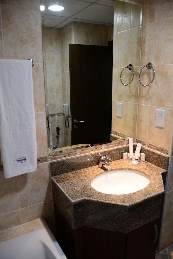 Aparthotel Welcome Deluxe 3*