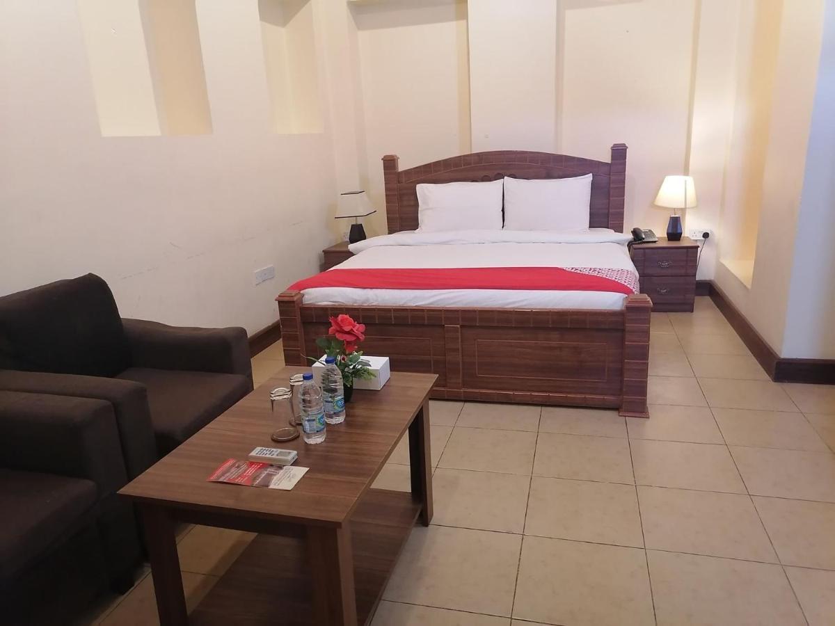 Capital O160 Lumbini Dream Garden Llc Hotel 2*