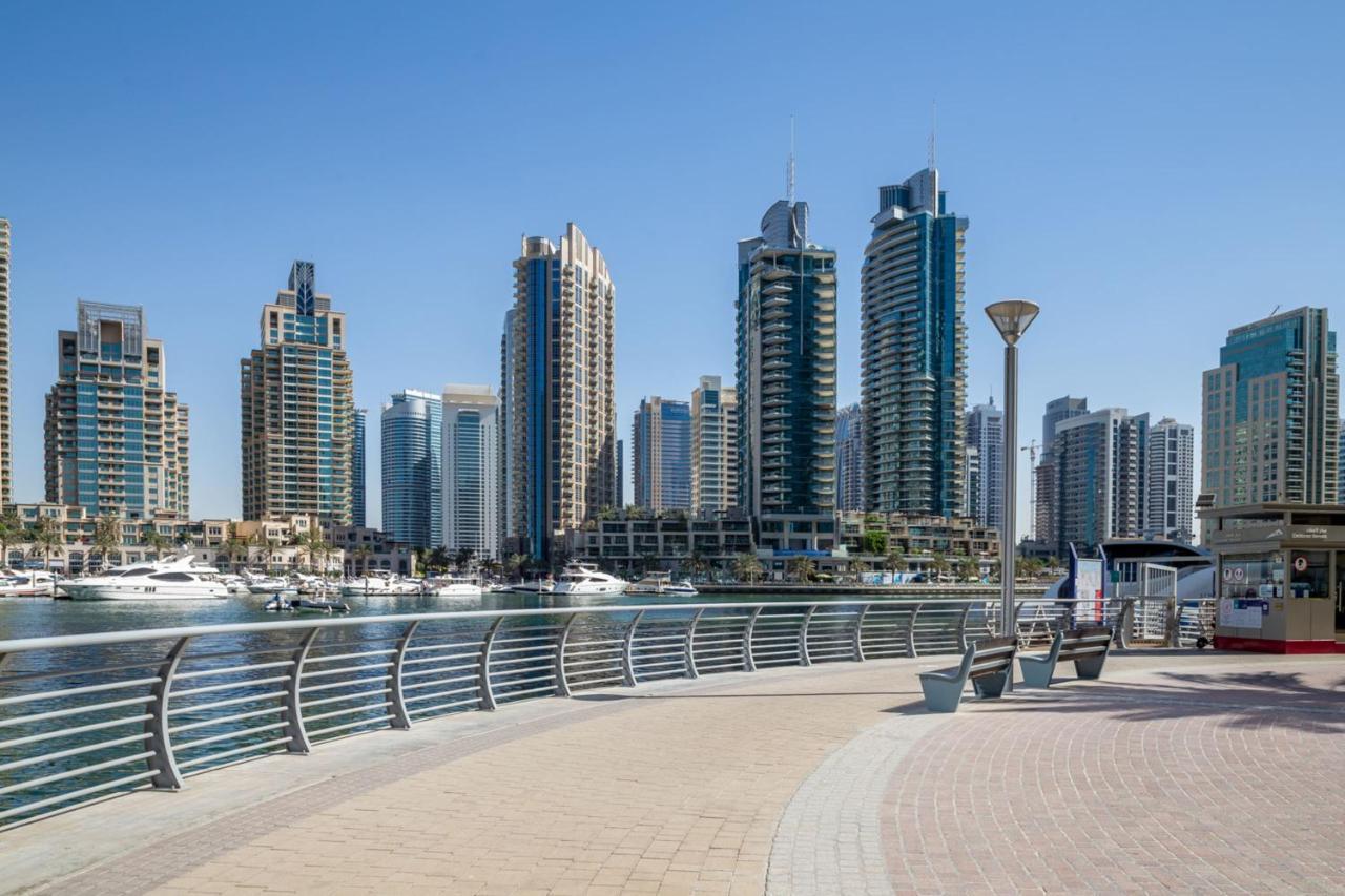 Apartment Frank Porter - Marina Tower Dubai