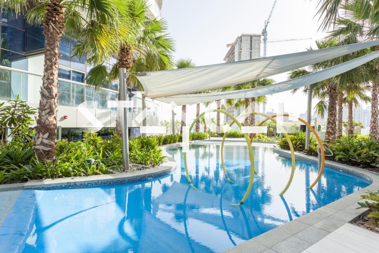 Staycae Paramount Towers * Dubai