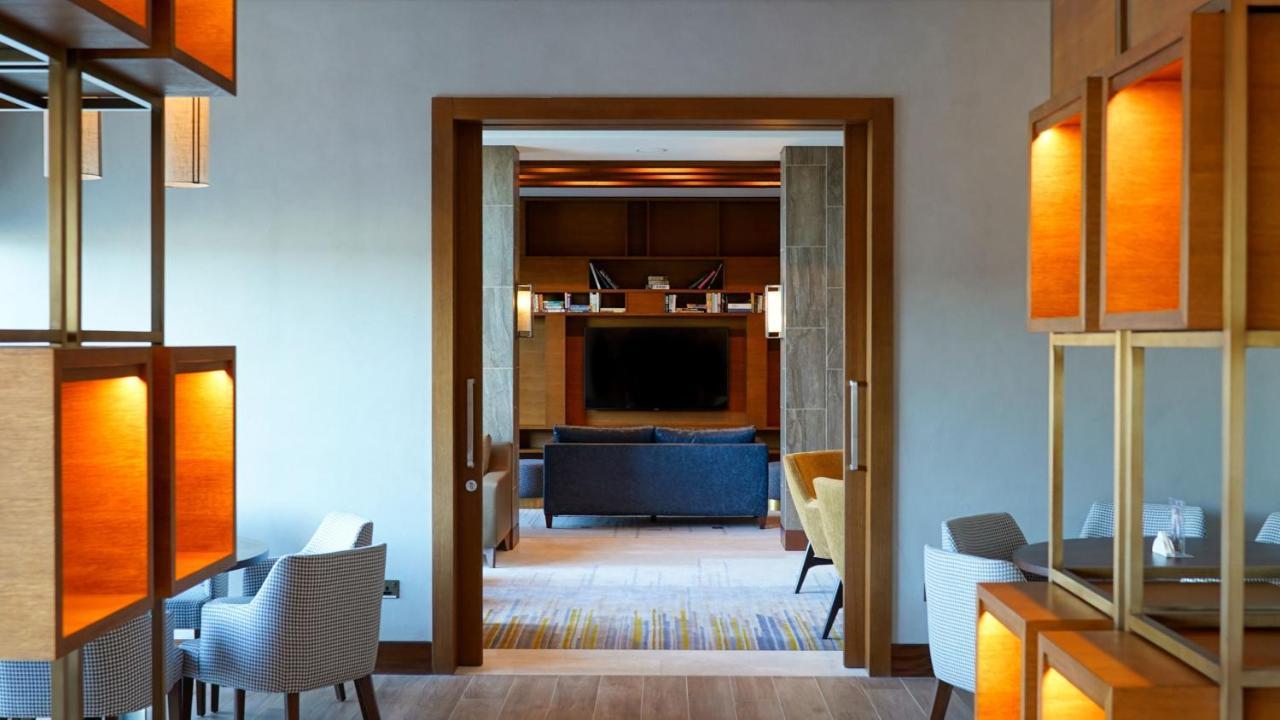 Apart Otel Staybridge Al-maktoum Airport By Ihg 4*