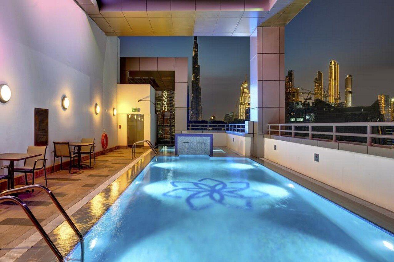 Hotel Royal Continental 4*