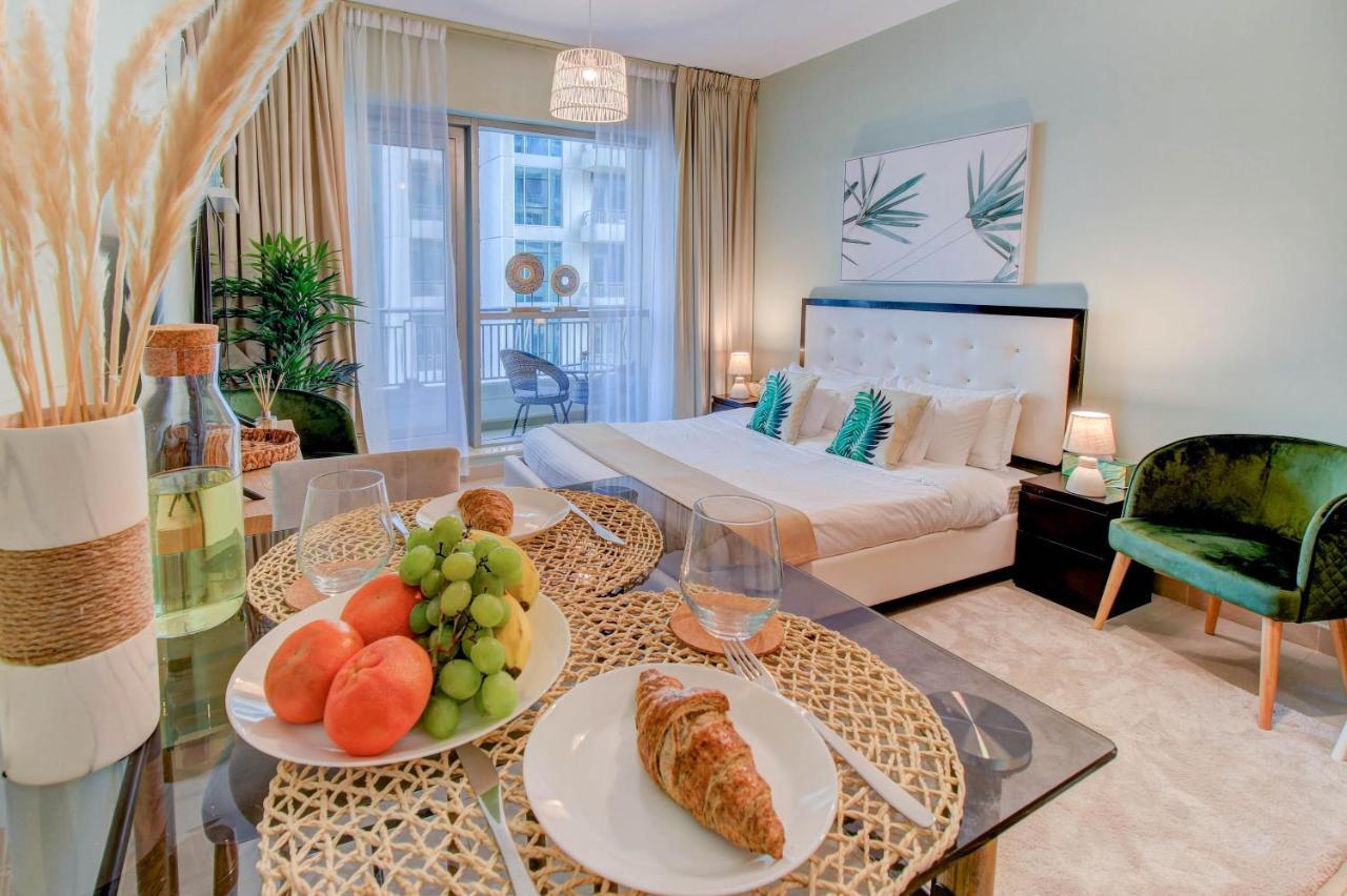 Daire Durrani Homes - Luxurious Near Mall With Pool View Dubai