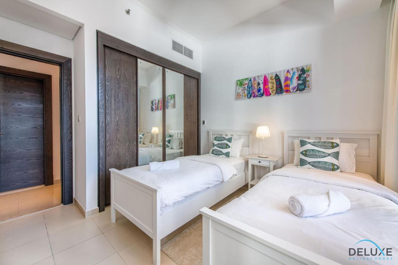 Daire Neat 2br At Silverine Tower Marina By Deluxe Holiday Homes