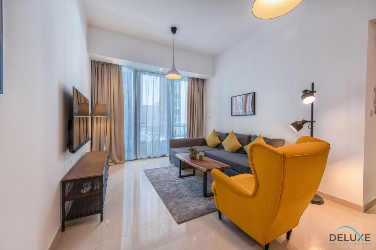 Neat 2br At Silverine Tower Marina By Deluxe Holiday Homes Daire Dubai