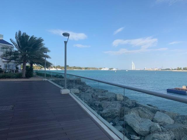 Apartment Holiday Apartment In Palm Jumeirah With Beach Access