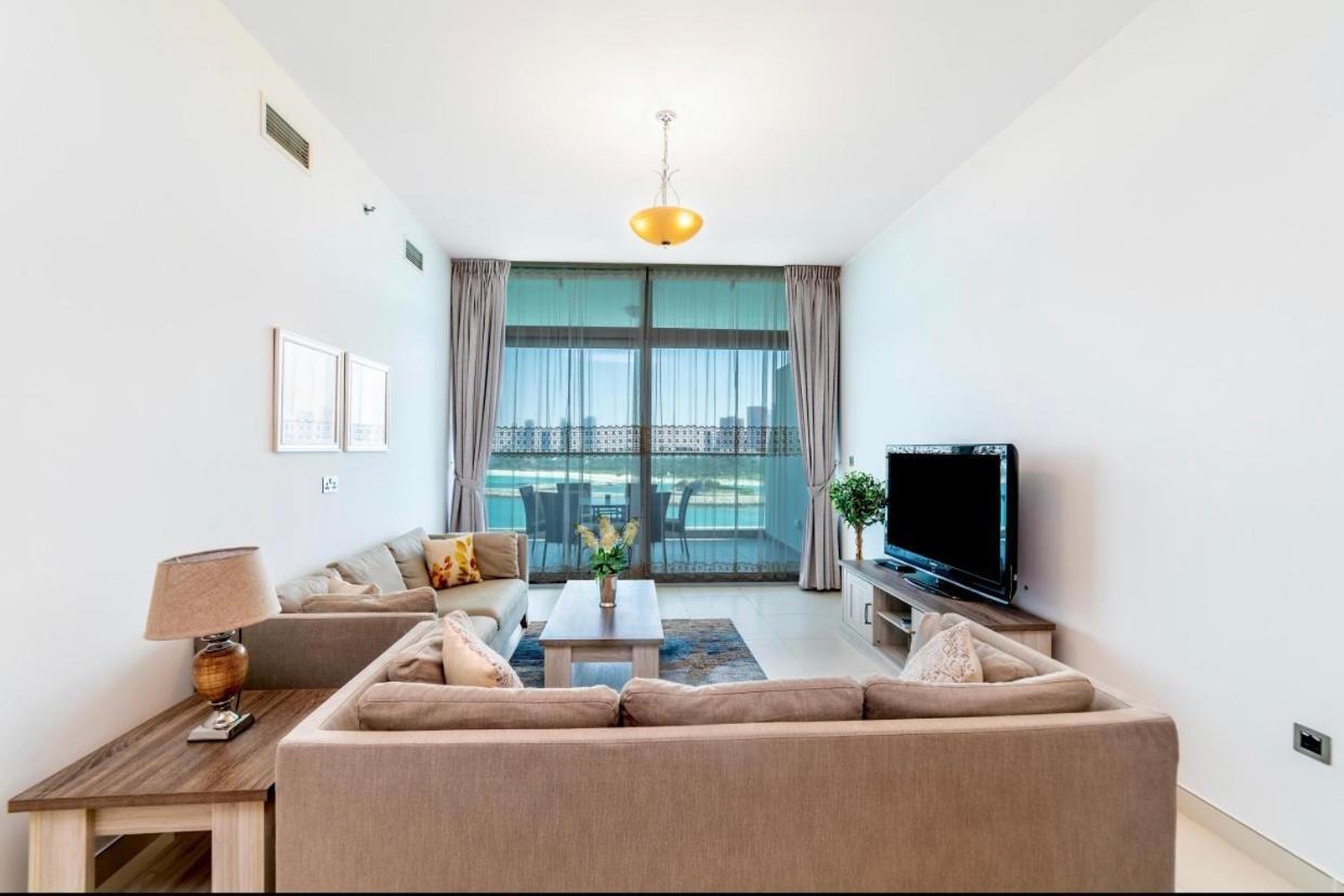 Holiday Apartment In Palm Jumeirah With Beach Access Apartment *